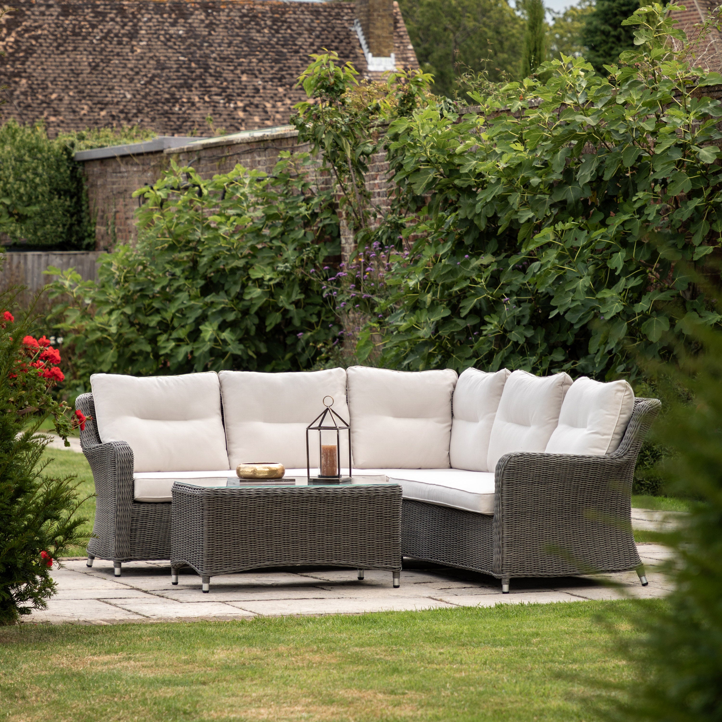 Roswell Dark Grey Rattan Outdoor Corner Lounge Set